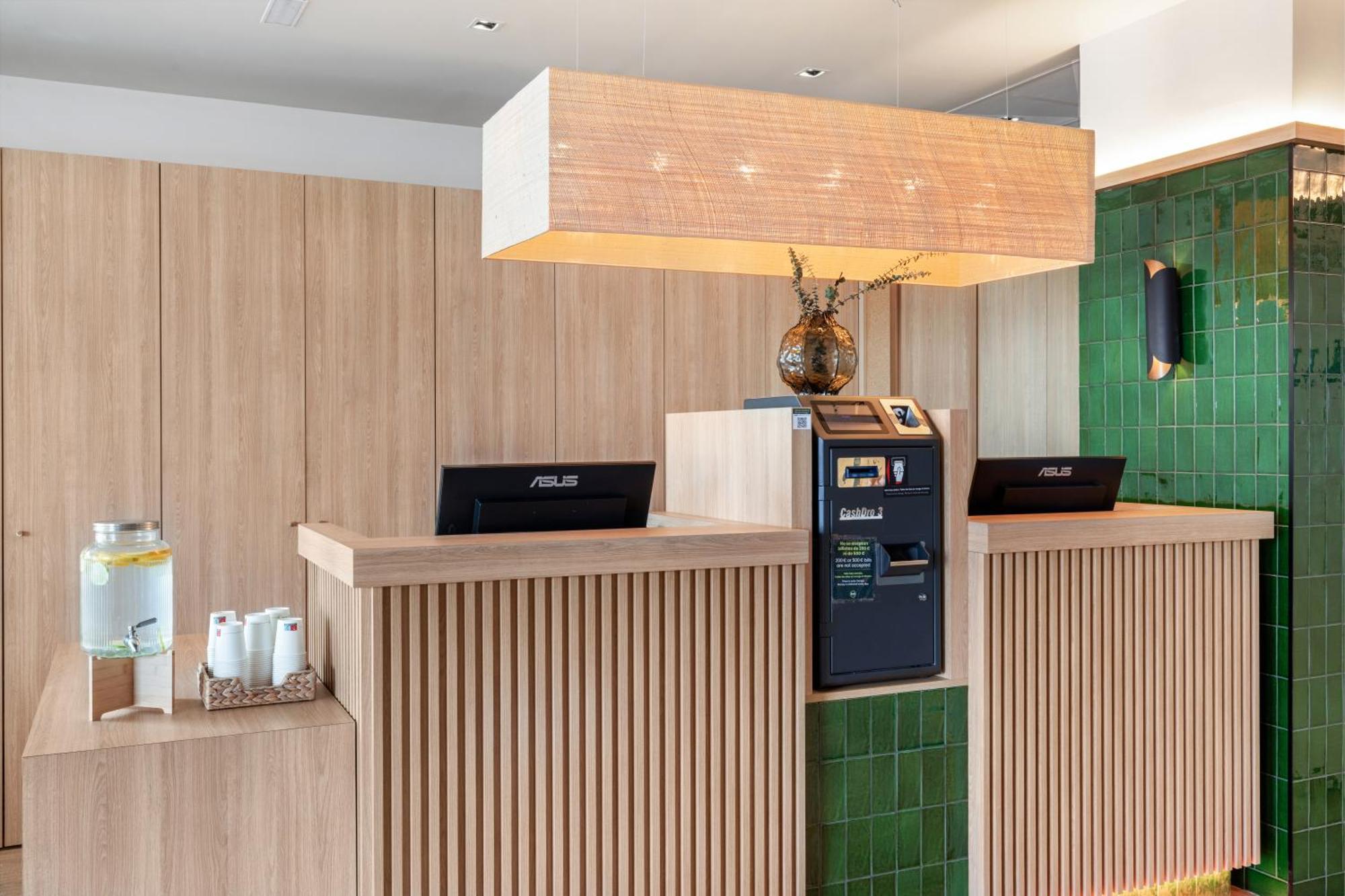 B&B Hotel مرسية المظهر الخارجي الصورة